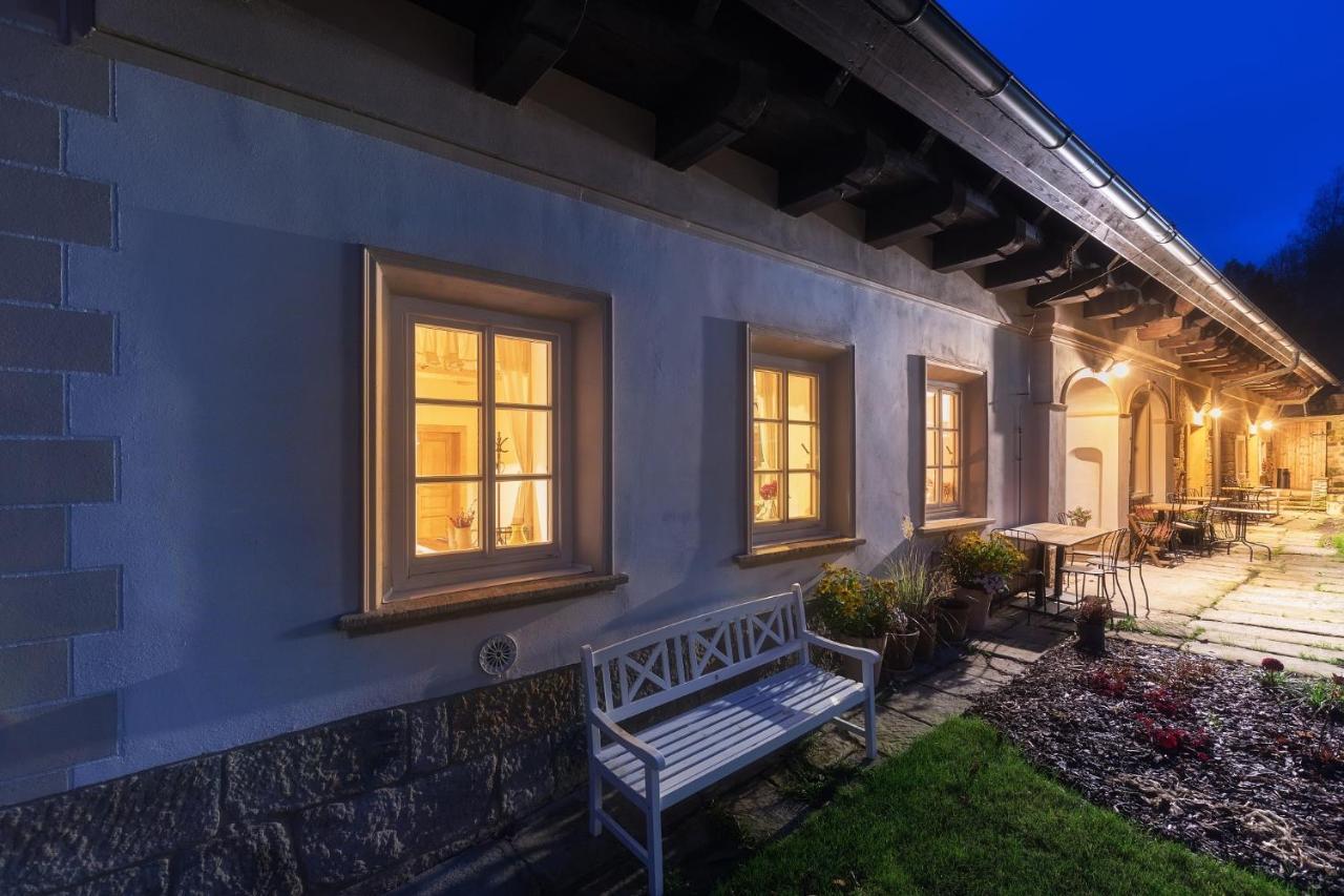 Dvur Hanis - Adults Only - Deti Od 12 Let Marsov nad Metuji Exterior foto