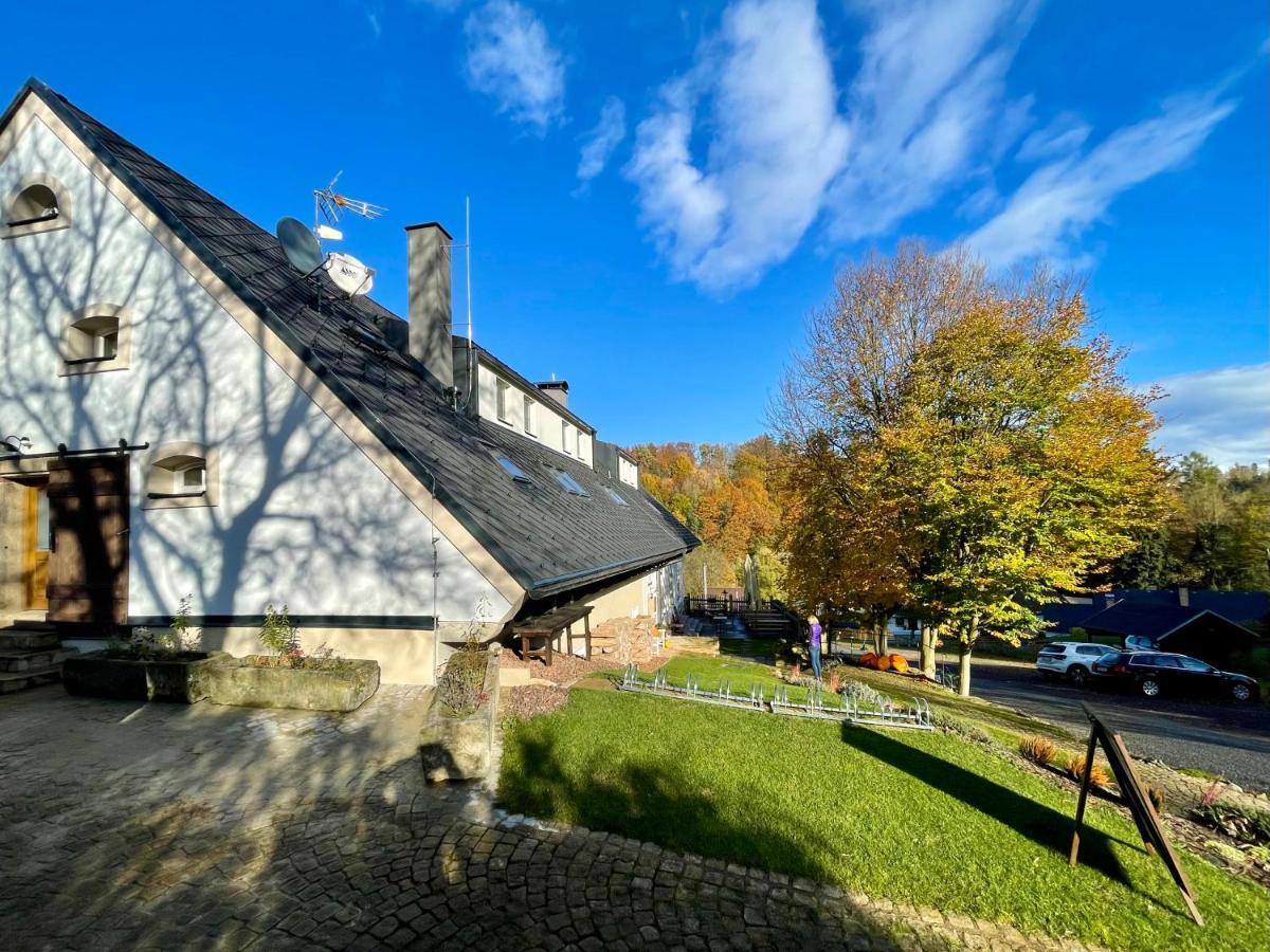 Dvur Hanis - Adults Only - Deti Od 12 Let Marsov nad Metuji Exterior foto